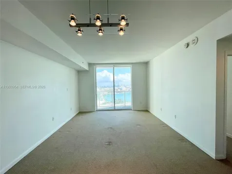 253 NE 2nd Street Miami FL 33132