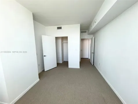 253 NE 2nd Street Miami FL 33132