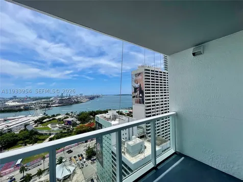 253 NE 2nd Street Miami FL 33132