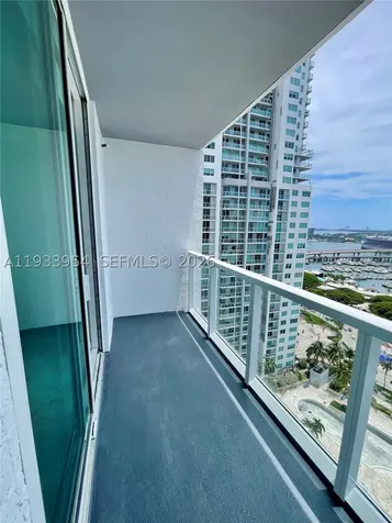 253 NE 2nd Street Miami FL 33132
