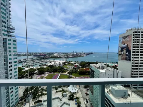 253 NE 2nd Street Miami FL 33132