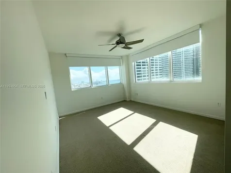 253 NE 2nd Street Miami FL 33132