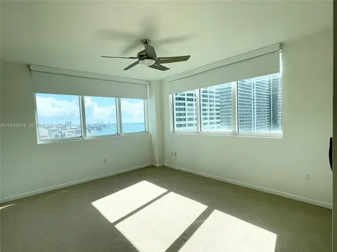 253 NE 2nd Street Miami FL 33132