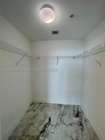 253 NE 2nd Street Miami FL 33132
