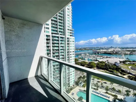 253 NE 2nd Street Miami FL 33132