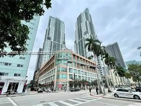 253 NE 2nd Street Miami FL 33132