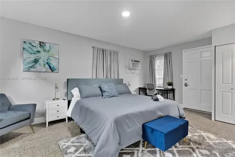 427 NE 107th Street Miami FL 33161