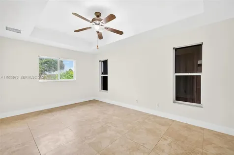 2700 10 SW Lehigh Acres FL 33976
