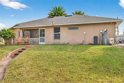 2700 10 SW Lehigh Acres FL 33976