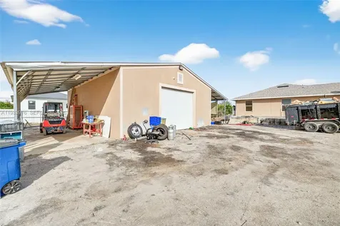 2700 10 SW Lehigh Acres FL 33976