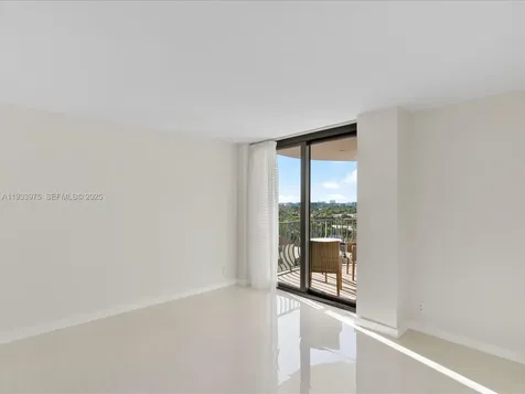 8877 Collins Avenue Surfside FL 33154