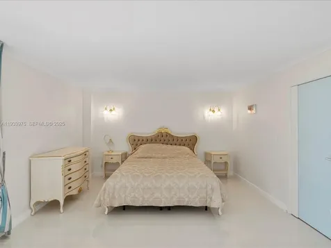 8877 Collins Avenue Surfside FL 33154