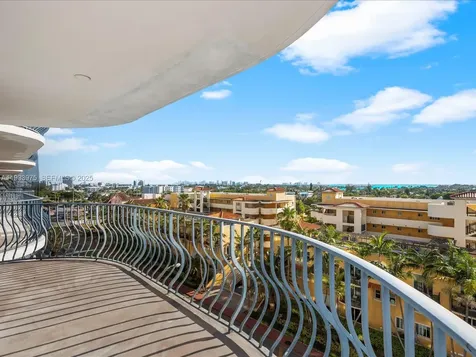 8877 Collins Avenue Surfside FL 33154