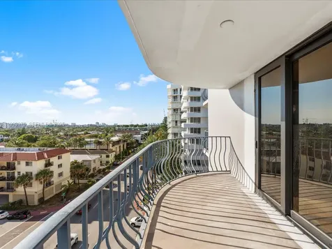 8877 Collins Avenue Surfside FL 33154