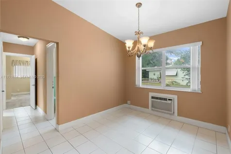 4310 SW 9th Court Plantation FL 33317
