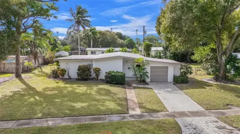 4310 SW 9th Court Plantation FL 33317