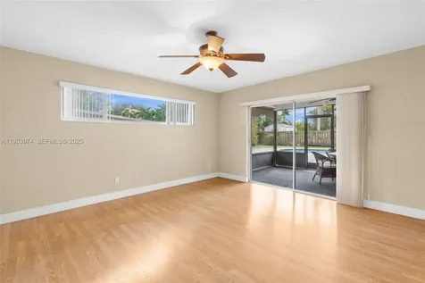 4310 SW 9th Court Plantation FL 33317