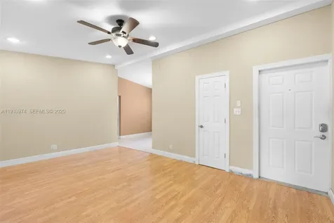 4310 SW 9th Court Plantation FL 33317