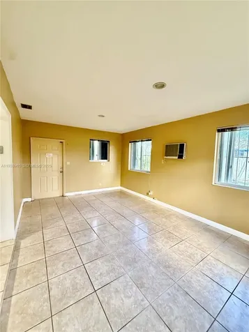2801 SW 92nd Court Miami FL 33165