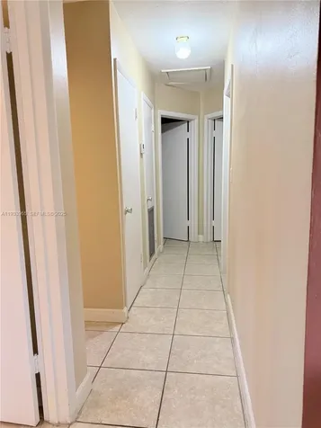 2801 SW 92nd Court Miami FL 33165