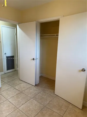 2801 SW 92nd Court Miami FL 33165