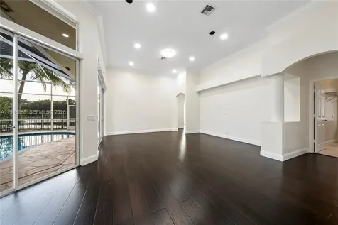 2893 Oakbrook Drive Weston FL 33332