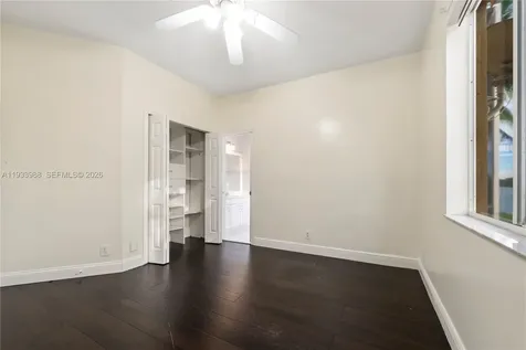 2893 Oakbrook Drive Weston FL 33332