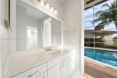 2893 Oakbrook Drive Weston FL 33332