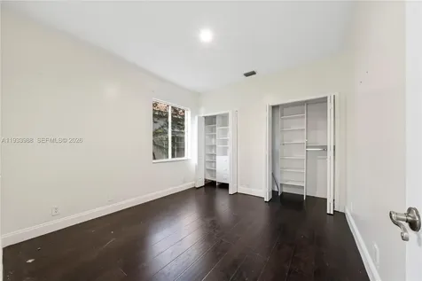 2893 Oakbrook Drive Weston FL 33332