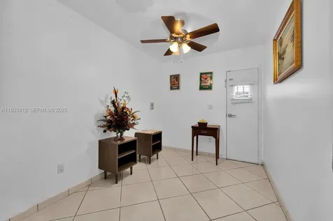 165 W 50th Street Hialeah FL 33012