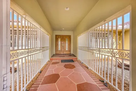 165 W 50th Street Hialeah FL 33012