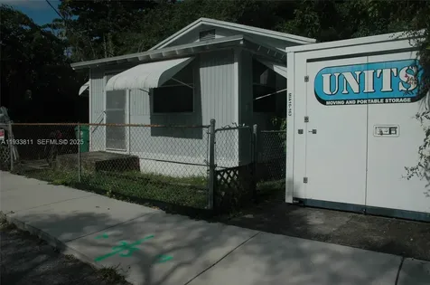 3537 Charles Avenue Miami FL 33133