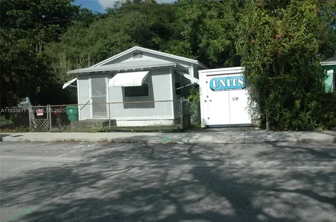 3537 Charles Avenue Miami FL 33133