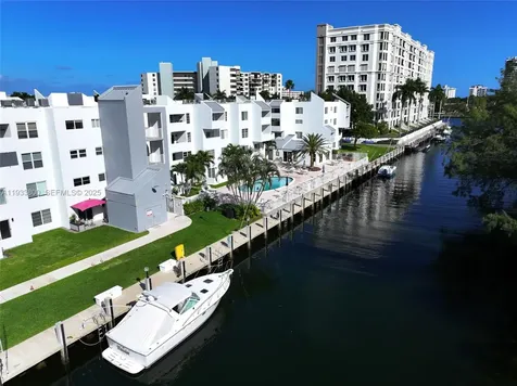 2860 NE 14th Street Causeway Pompano Beach FL 33062