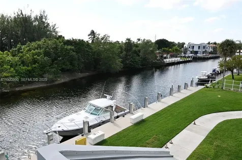 2860 NE 14th Street Causeway Pompano Beach FL 33062
