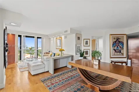3598 Yacht Club Drive Aventura FL 33180