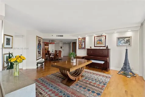 3598 Yacht Club Drive Aventura FL 33180