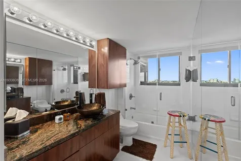 3598 Yacht Club Drive Aventura FL 33180