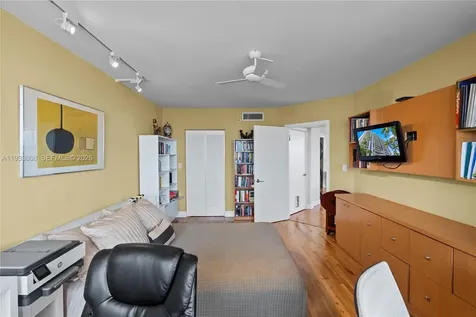 3598 Yacht Club Drive Aventura FL 33180
