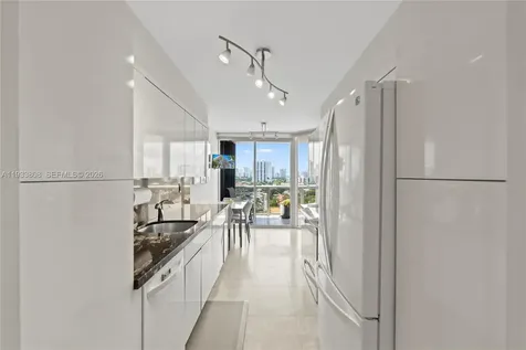 3598 Yacht Club Drive Aventura FL 33180