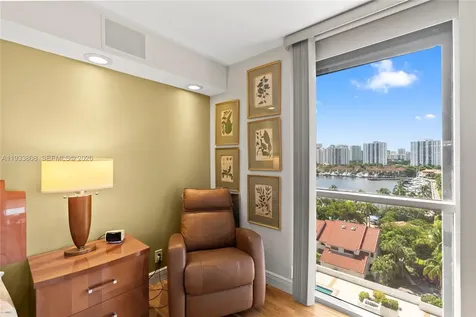 3598 Yacht Club Drive Aventura FL 33180