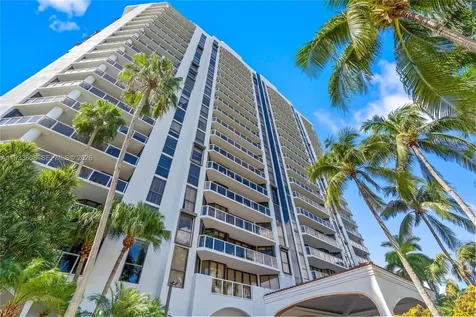 3598 Yacht Club Drive Aventura FL 33180