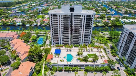 3598 Yacht Club Drive Aventura FL 33180