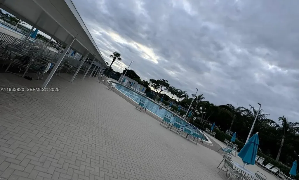 269 Brittany Delray Beach FL 33446