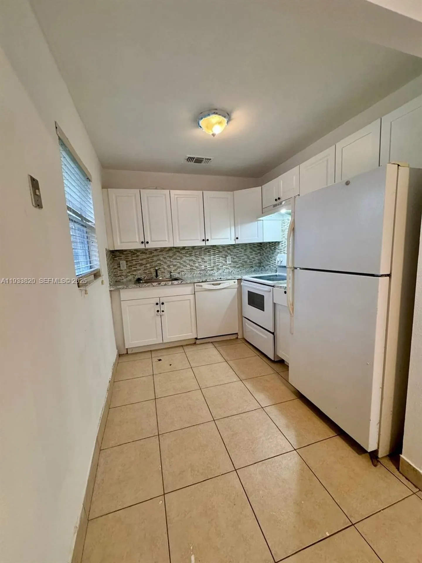 269 Brittany Delray Beach FL 33446