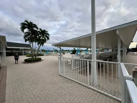 269 Brittany Delray Beach FL 33446