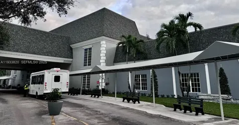 269 Brittany Delray Beach FL 33446