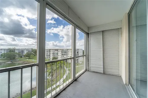 2855 Leonard Drive Aventura FL 33160