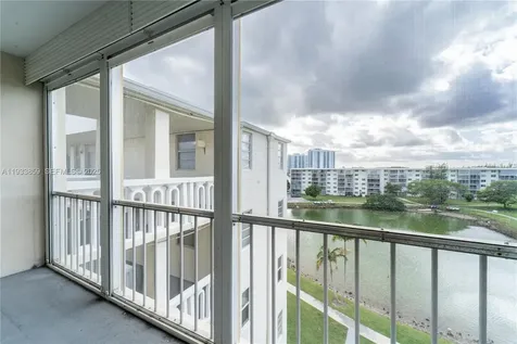 2855 Leonard Drive Aventura FL 33160