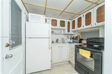 2855 Leonard Drive Aventura FL 33160